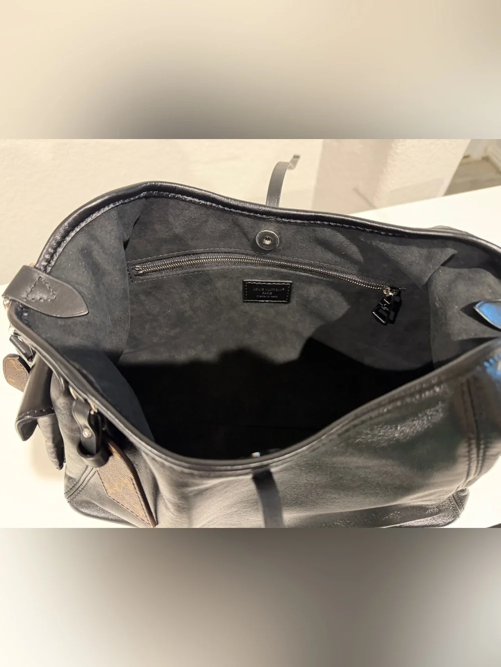 Louis Vuitton Carryall Vibe Cargo PM (LIKE NEW)